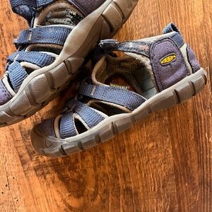Toddler Blue Keens